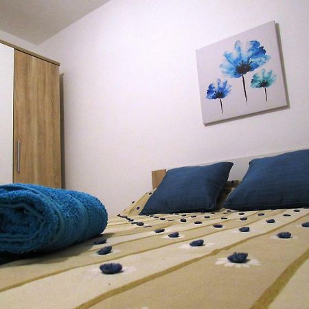 No8 @ Seabreeze Court Appartement Mellieħa Buitenkant foto