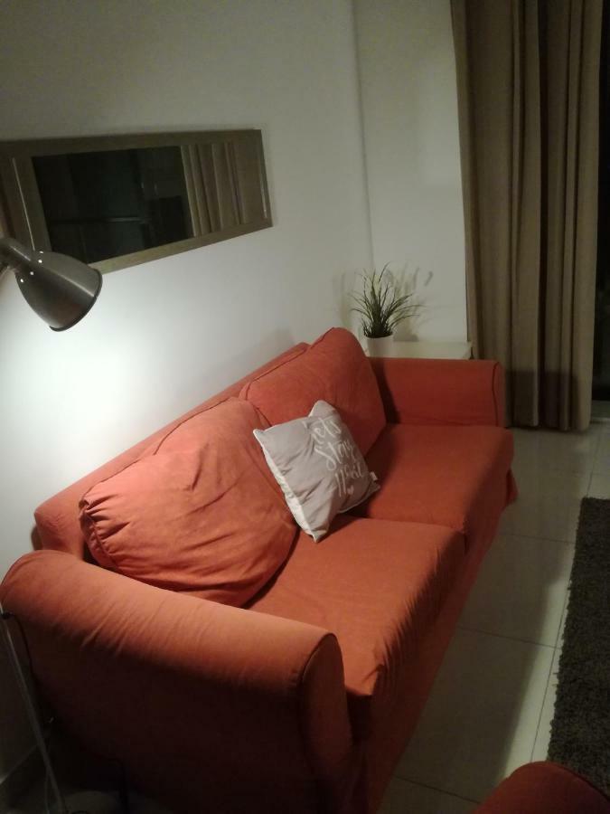 No8 @ Seabreeze Court Appartement Mellieħa Buitenkant foto